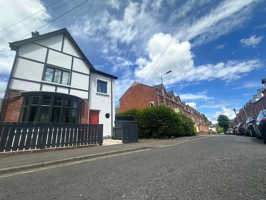 Friars Bush House Belfast - Stunning 4 Bedroom Detached House In Exclusive Queens Quarter Luxury Belfast City Centre Bagian luar foto